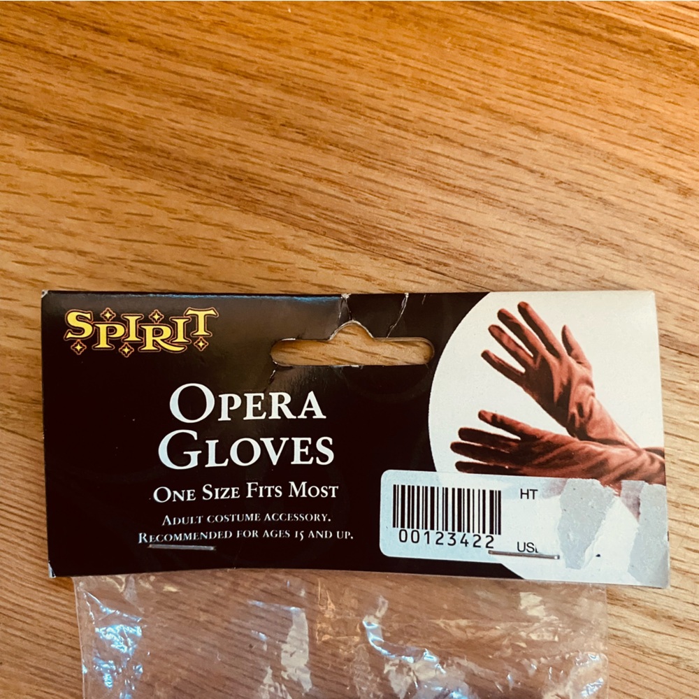 NWT spirit opera gloves maroon color